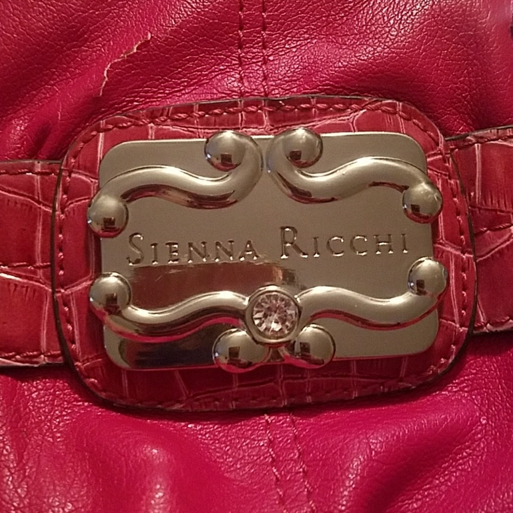 Purse - Picture 2 of 4